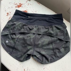 Lululemon Shortie Short